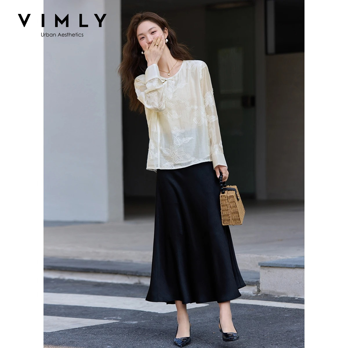Women Formal Wear Tops - بلوزة شيفون مطرزة صينية جديدة من