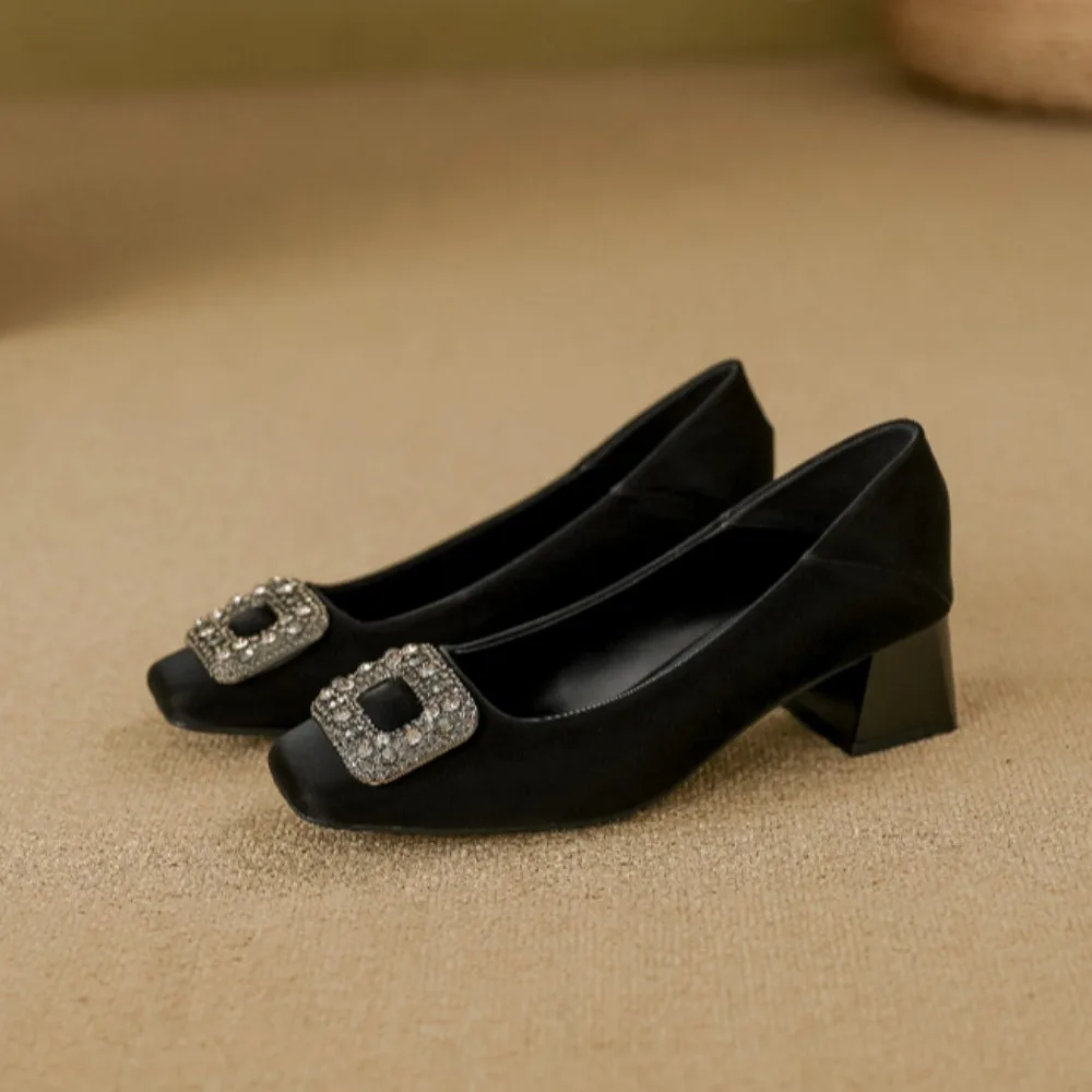 أحذية نسائية بكعب عالٍ 2026، أ - مراجعة Women Formal Wear Shoes وسعره