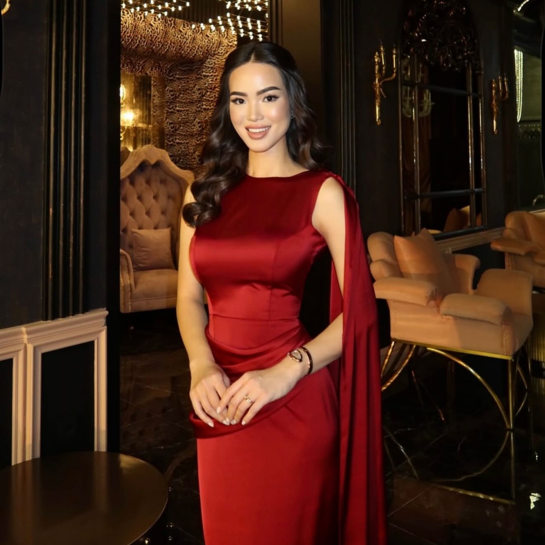 فستان سهرة أحمر مخصص من الساتا - مراجعة Women Formal Wear For Graduation وسعره