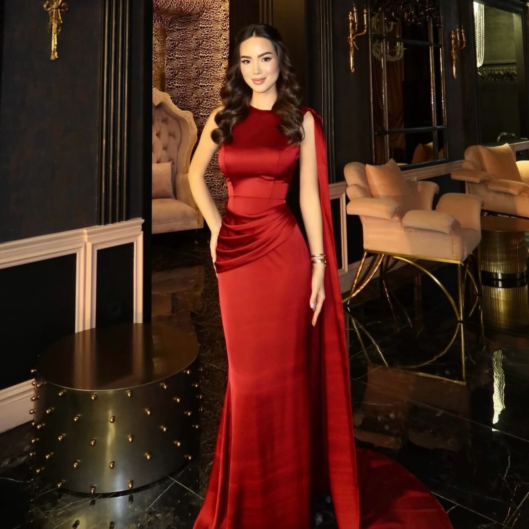 فستان سهرة أحمر مخصص من الساتا - مراجعة Women Formal Wear For Graduation وسعره