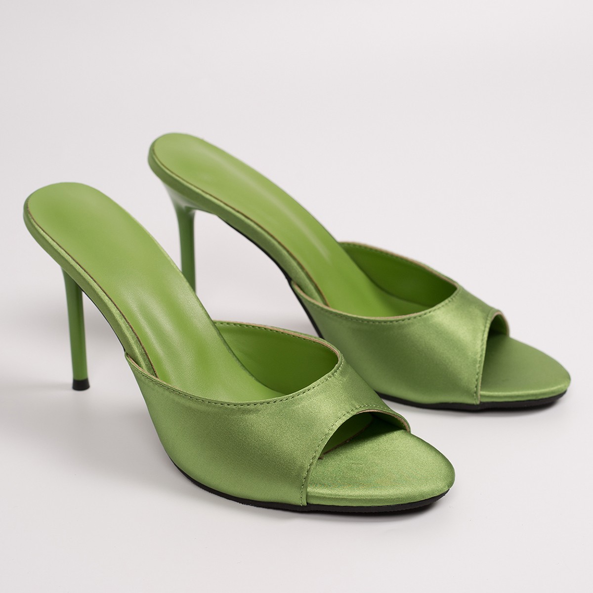 صنادل نسائية فاخرة ذات كعب عال - مراجعة Women Formal Wear Shoes وسعره