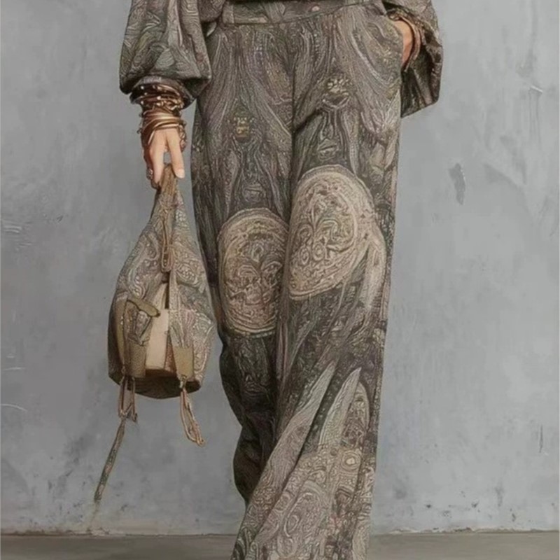 طقم نسائي من قطعتين بنقشة بيزل - مراجعة Women Formal Wear Tops وسعره