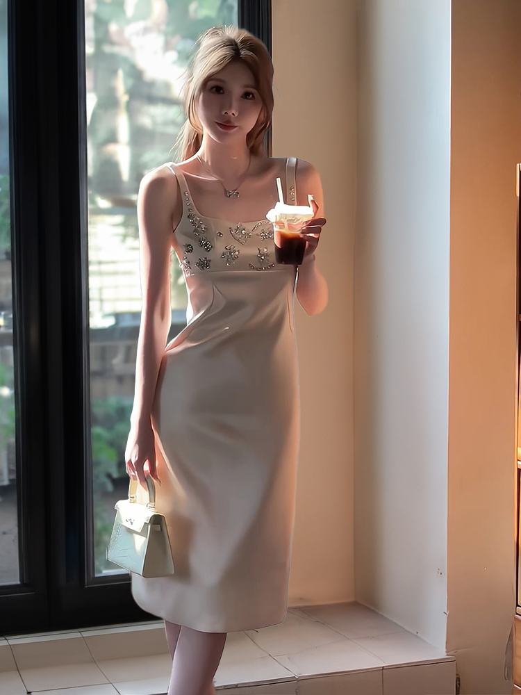 فستان سهرة أنيق من الساتان الث - مراجعة Women Formal Wear With Skirt وسعره